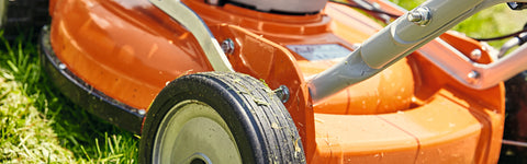 Mulchen voor een gezond gazon: zo werkt het en zo pak je het aan