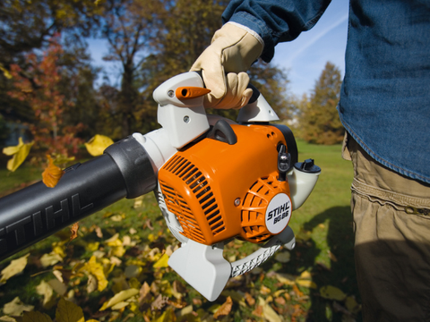 BG 86 Benzine Bladblazer