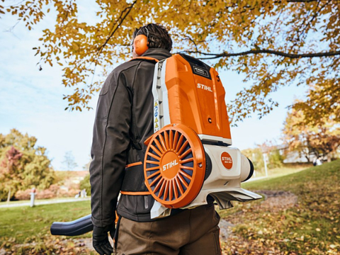 BGA 300 Accu Ruggedragen Bladblazer - BODY zonder accu en lader