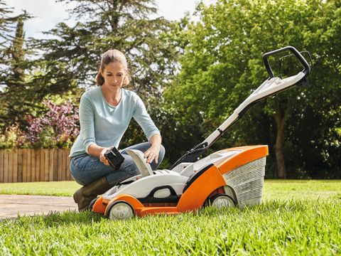 RMA 339 C SET Akku-Rasenmäher