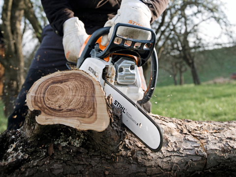 MS 211 C-BE Benzine Kettingzaag (35cm)