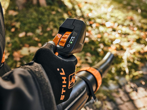 BGA 300 Accu Ruggedragen Bladblazer - BODY zonder accu en lader