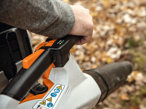 BGA 200 Accu Bladblazer met Draagsysteem - BODY zonder accu en lader