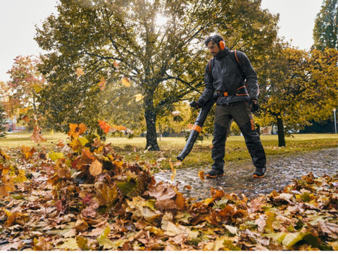 BGA 300 Accu Ruggedragen Bladblazer - BODY zonder accu en lader