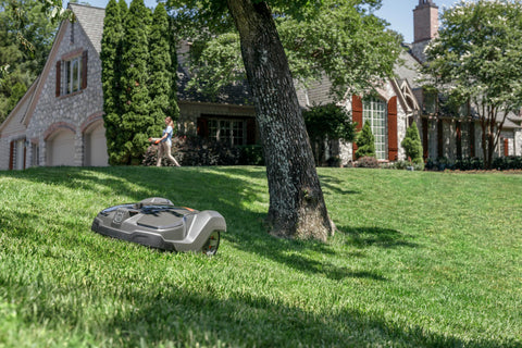 AUTOMOWER® 430X Robotic lawnmower