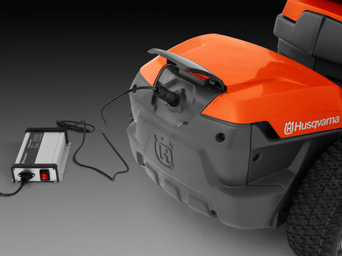 R 112iC Battery Front Mower 